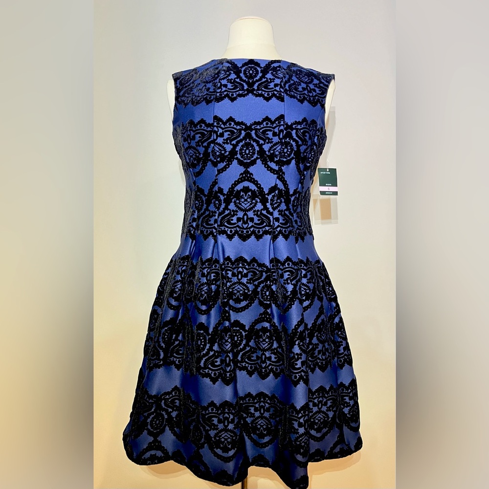 GABBY SKYE BLUE & BLACK VELVET FIT & FLARE COCKTAIL DRESS | PARTY | NWT